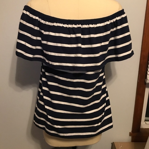 beachlunchlounge Nautical Stripe Cold Shoulder Top- XS- NWT - Picture 4 of 5